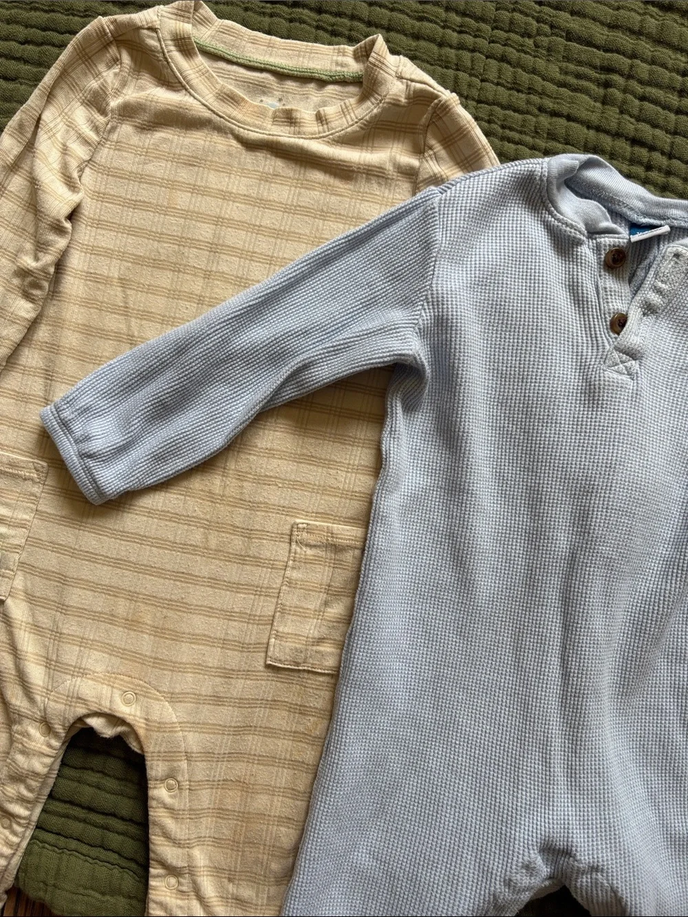 12m Neutral Tone Baby Clothes Bundle